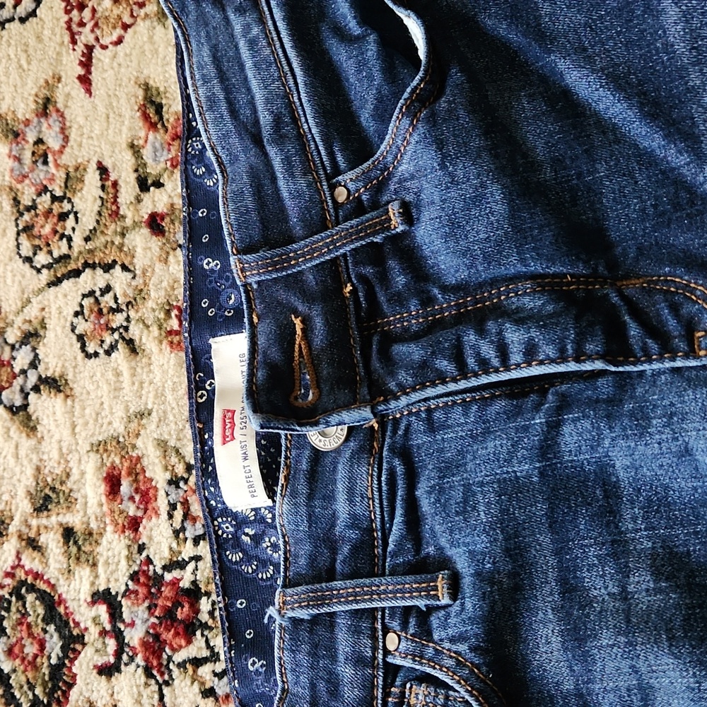 LEVI'S jeans perfect fit straight leg Size 8 - Picture 3 of 5